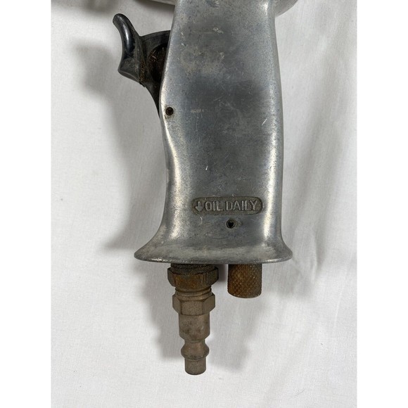 Central Pneumatic #32940 Air Impact Hammer Chisel - Picture 2 of 9